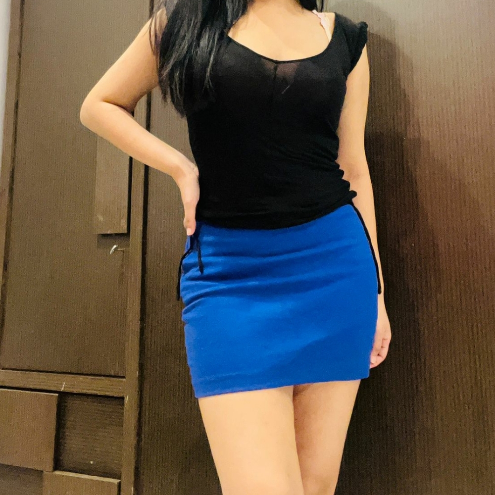 Blue very nice mini skirt - Picture 1 of 5